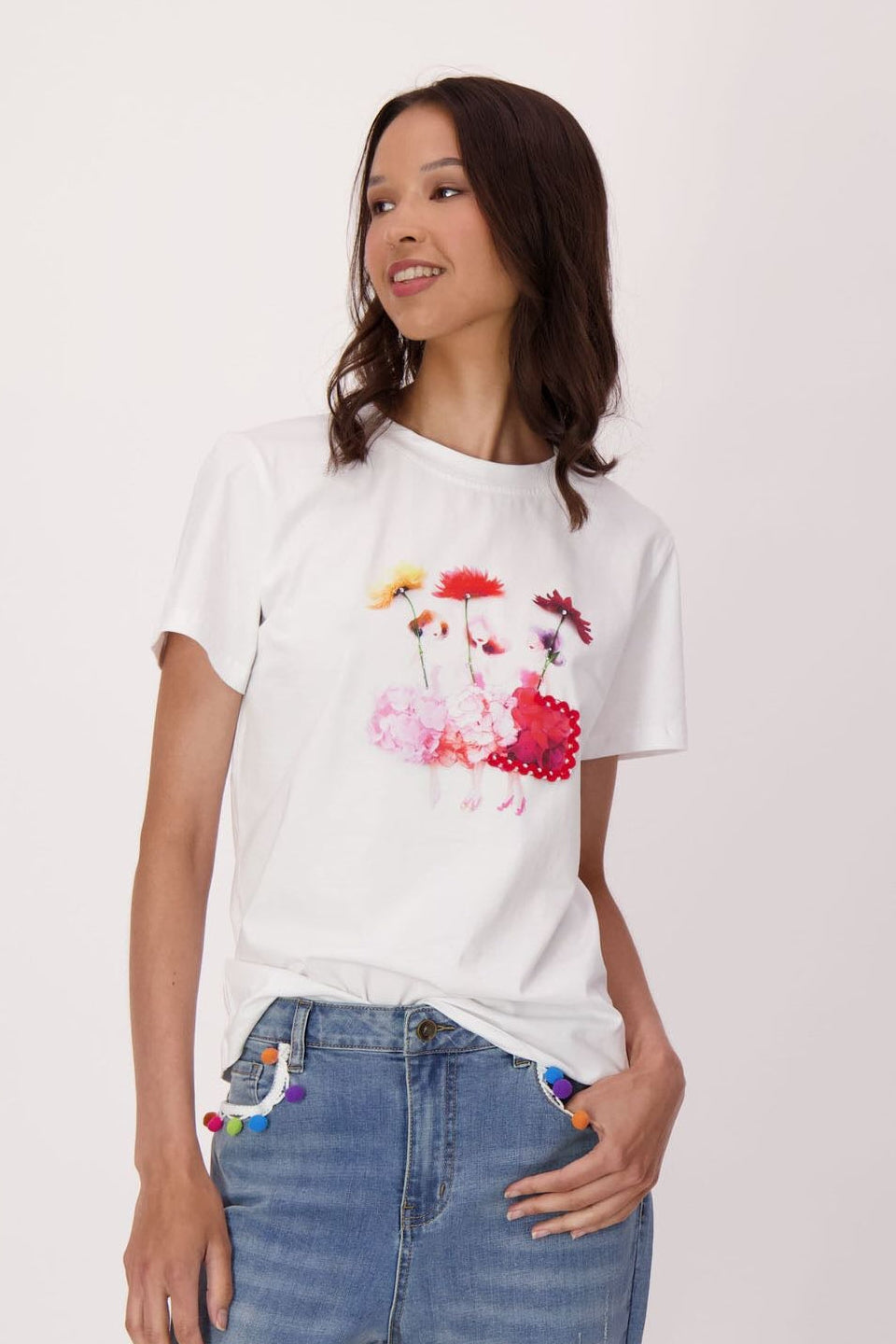 Daisies Dancing Cotton T-Shirt