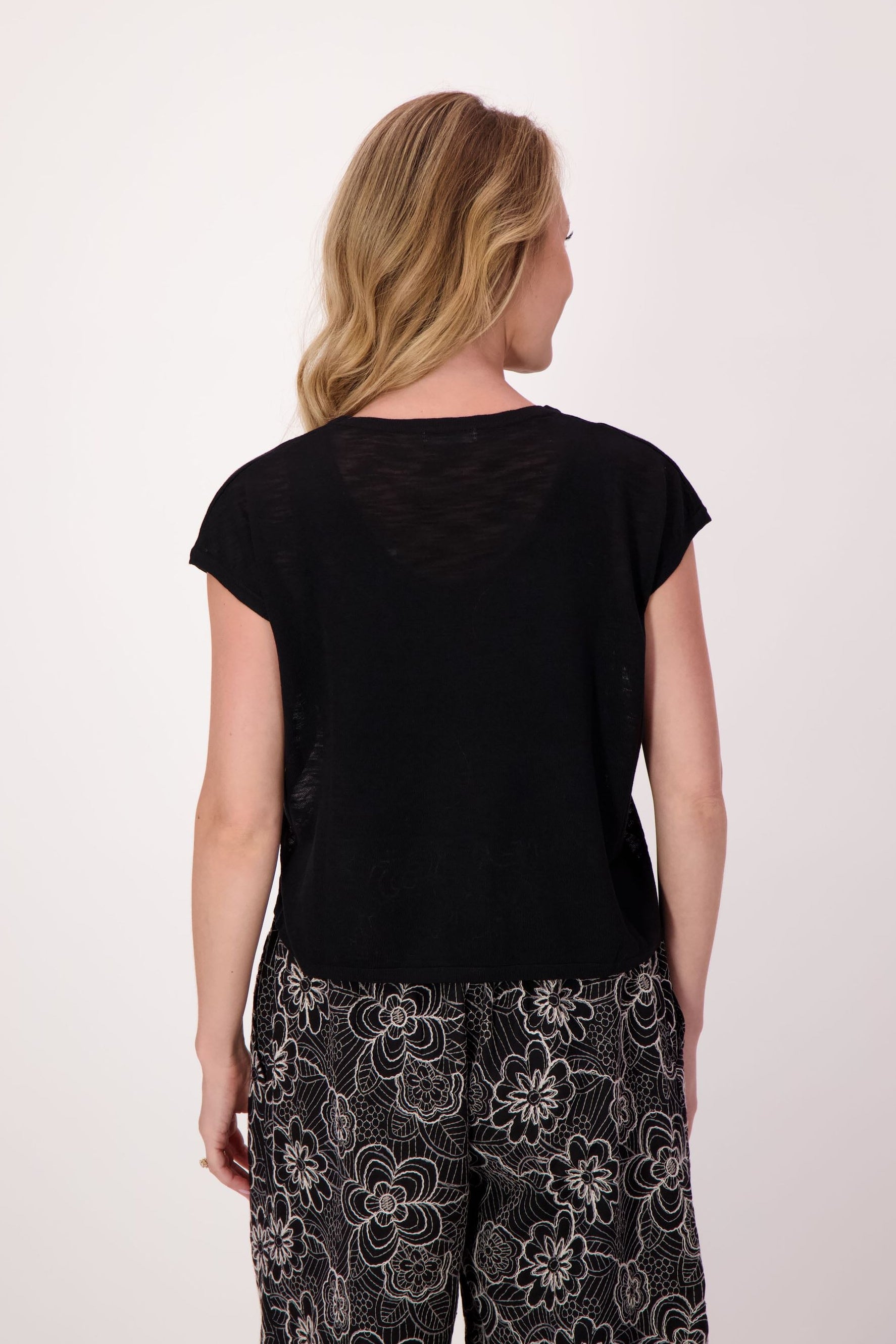 White Daisy Applique Sweater