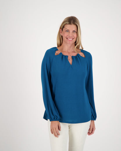 O-Ring Cut Out Neck Long Sleeve Top