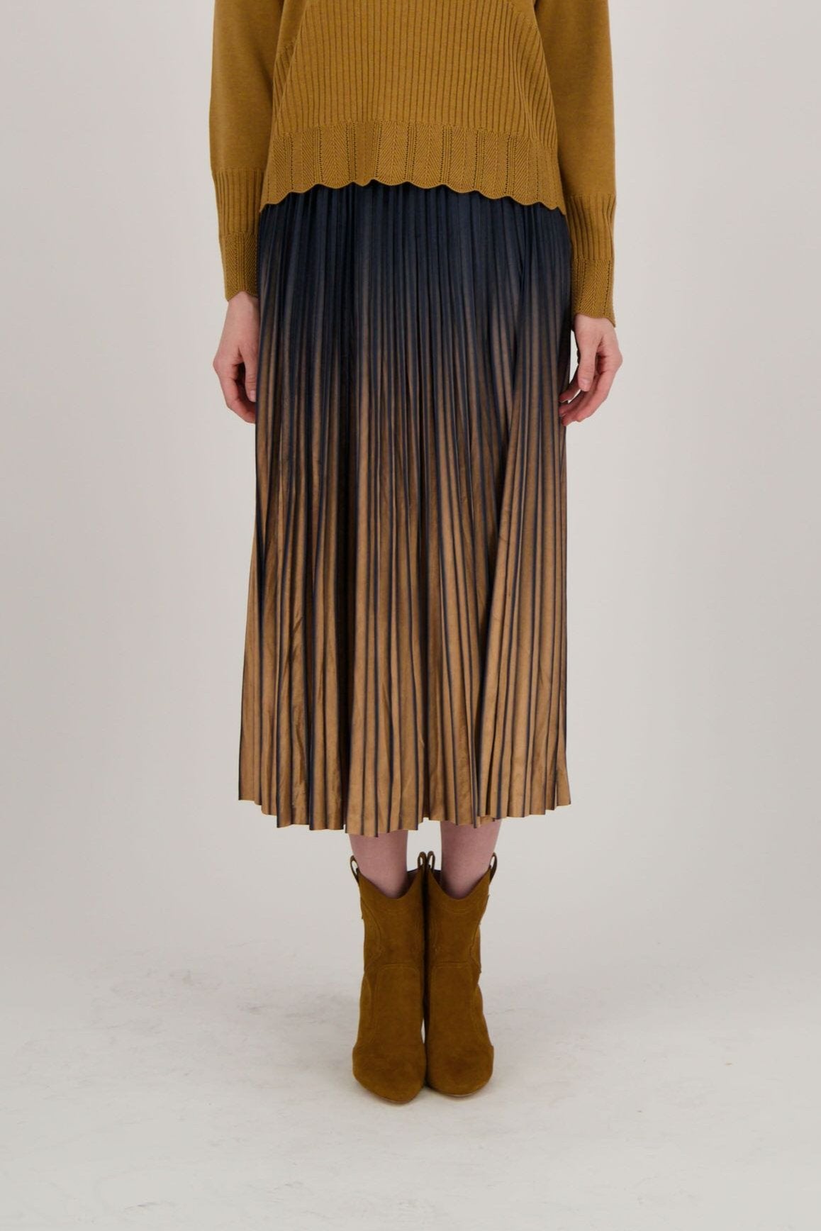 Ombre Velvet Pleated Skirt