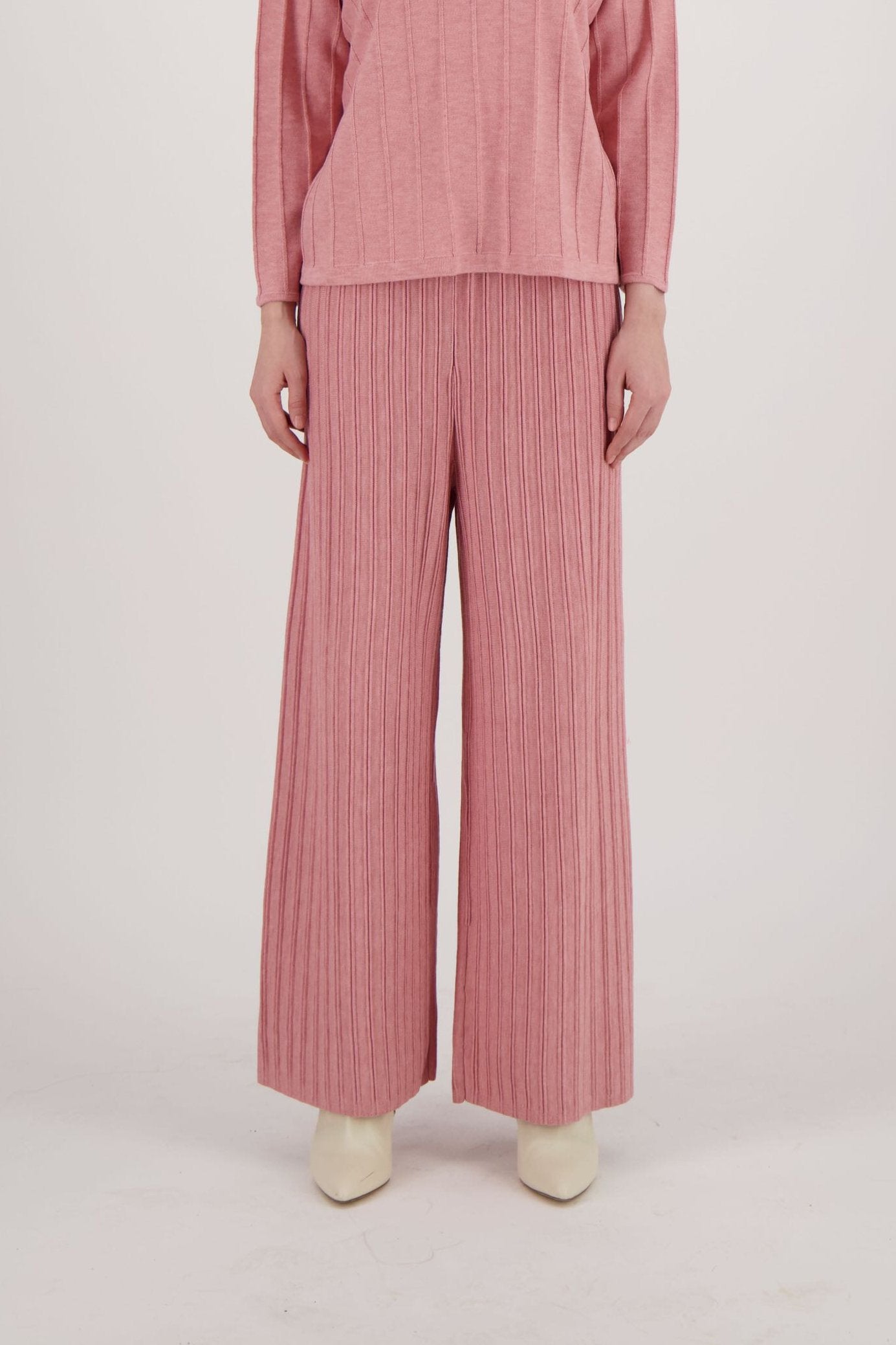 Wide Leg Rib Knit Pant