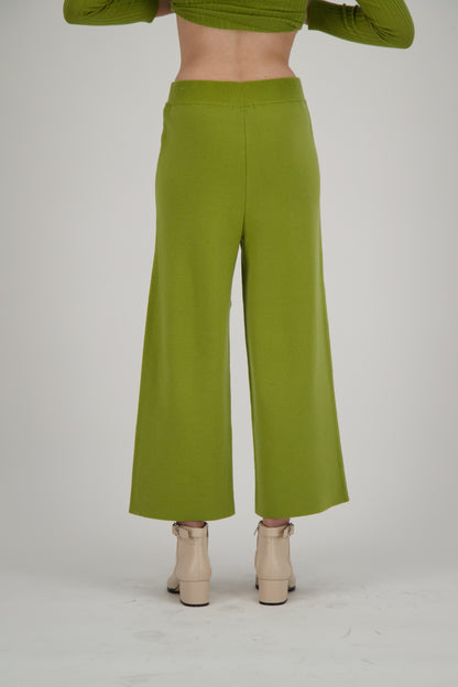 Wide Leg Patch Pocket Knit Pant