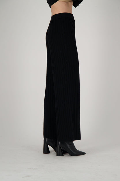 Wide Leg Rib Knit Pant