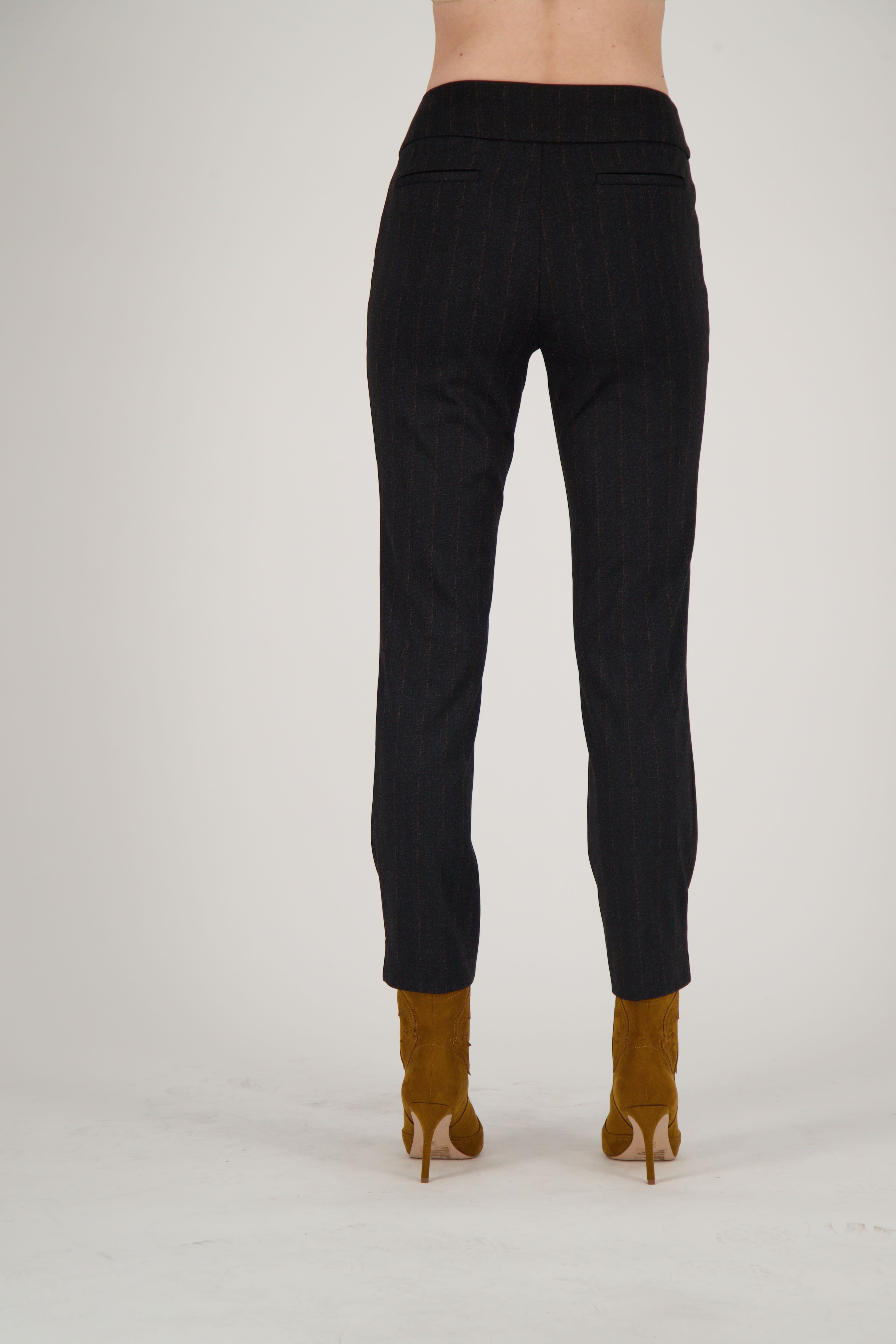 Ankle Pant With Pockets