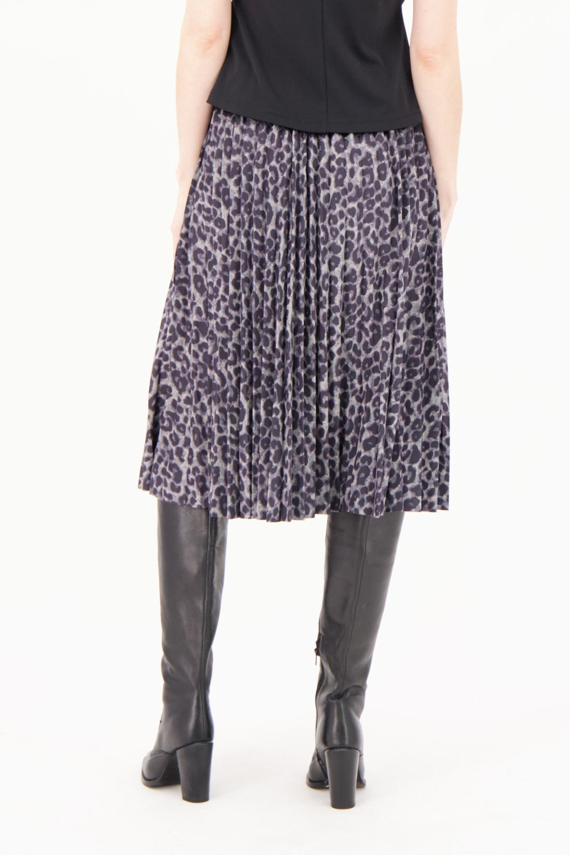 Leopard Velour Pleated Skirt