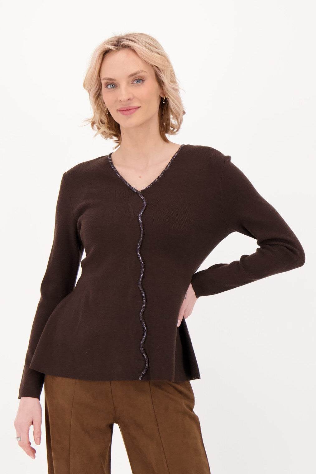 Scallop Rhinestone V-Neck Sweater