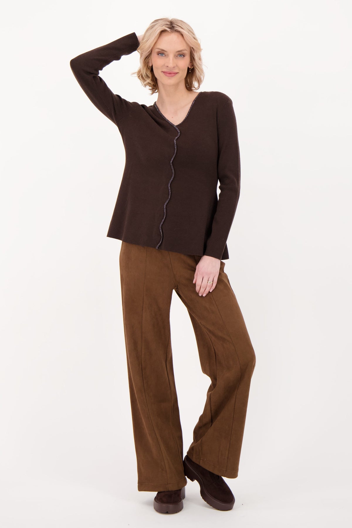 Scallop Rhinestone V-Neck Sweater