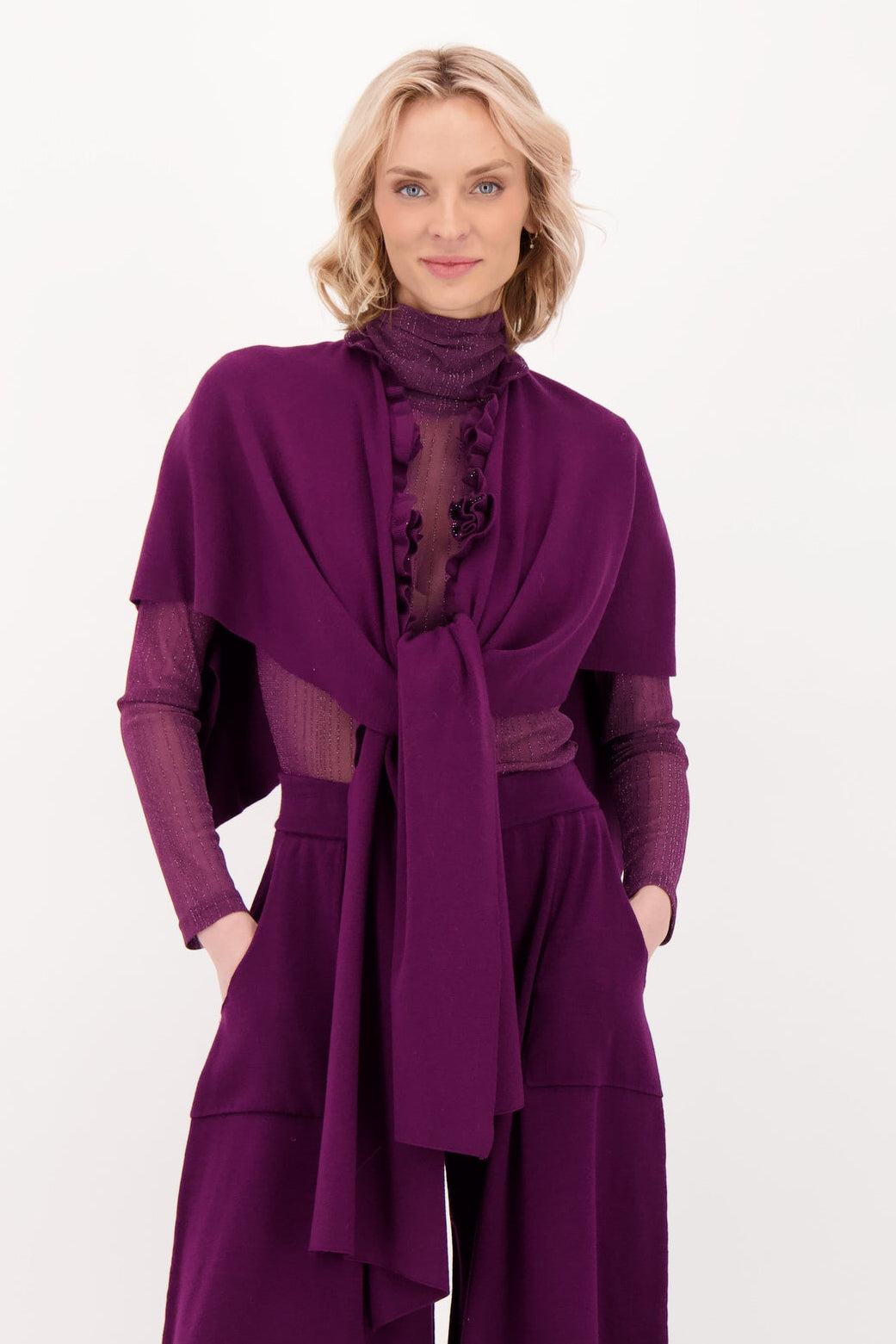 Rosette Hi-Low Shawl