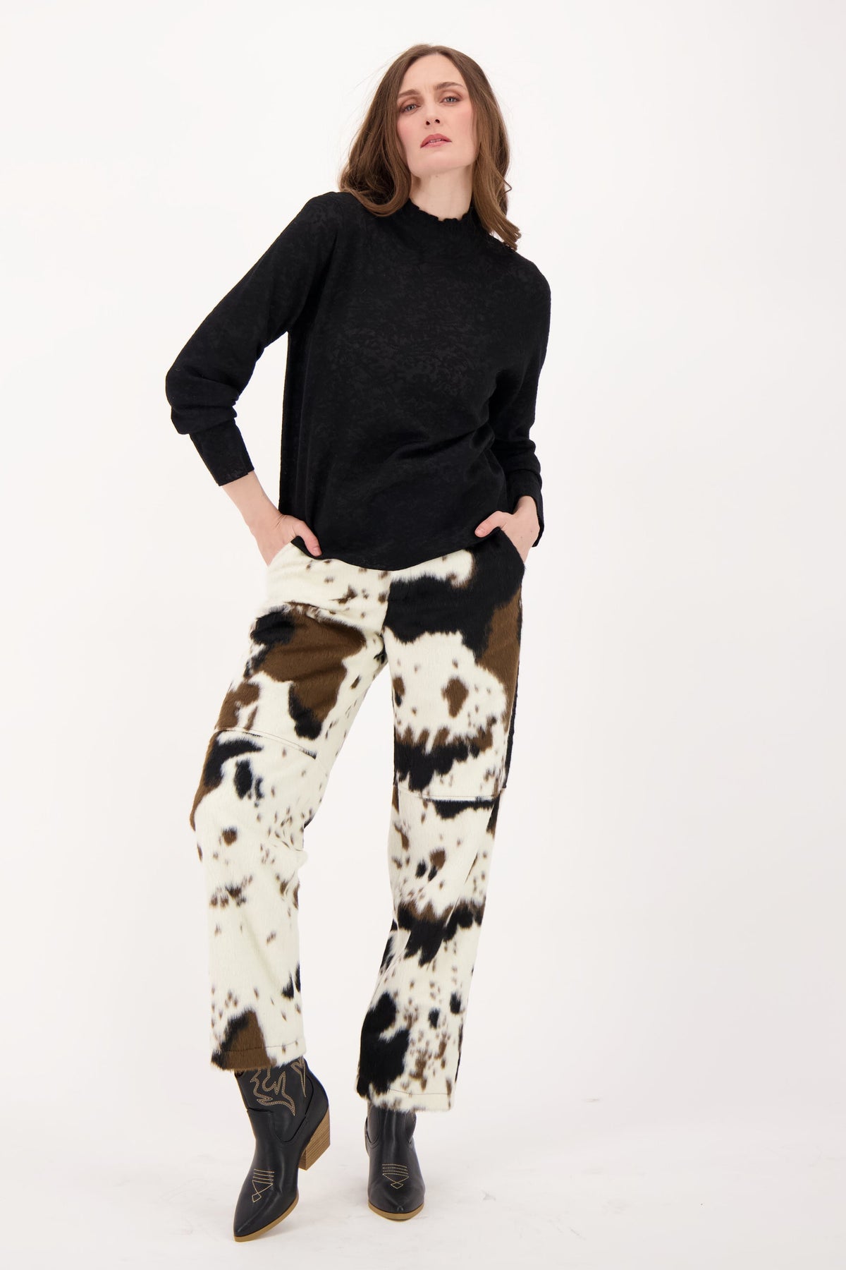 Jaquard Mock Neck Knit Top
