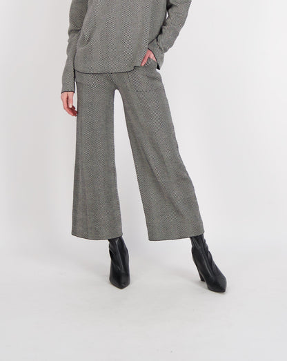 Wide Leg Herringbone Knit Pant