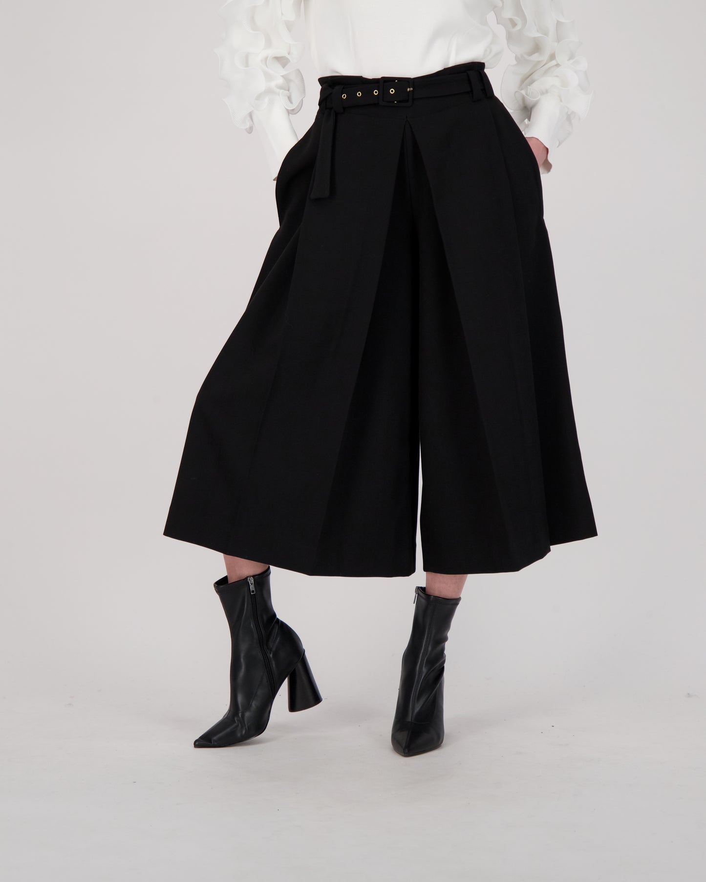 Box Pleated Divided Skirt Pant