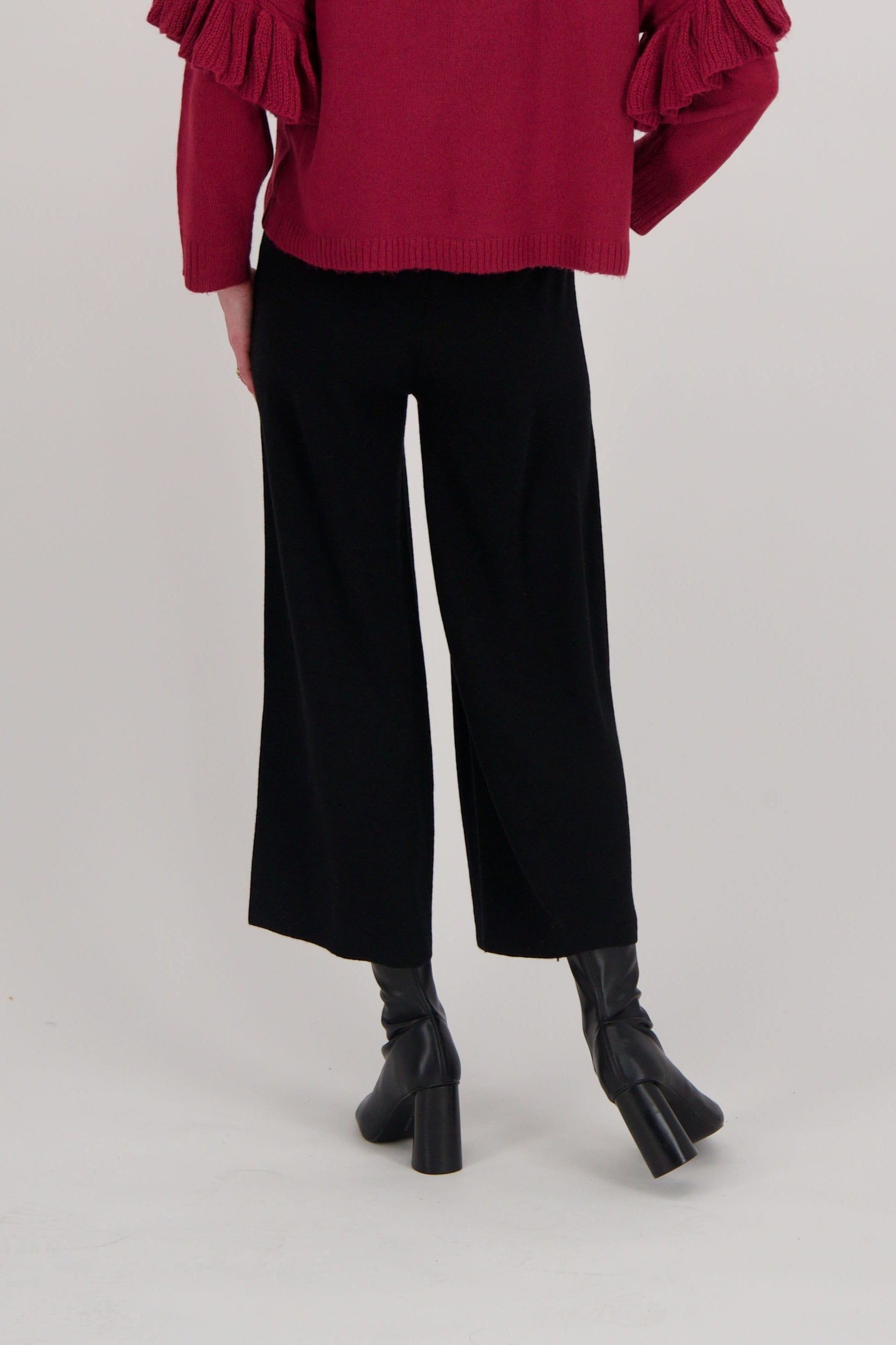 Wide Leg Knit Pant