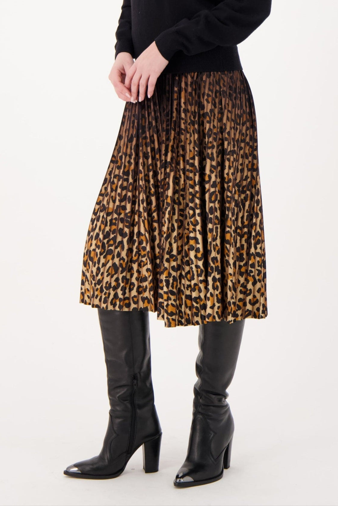 Velour Leopard Print Pleated Skirt