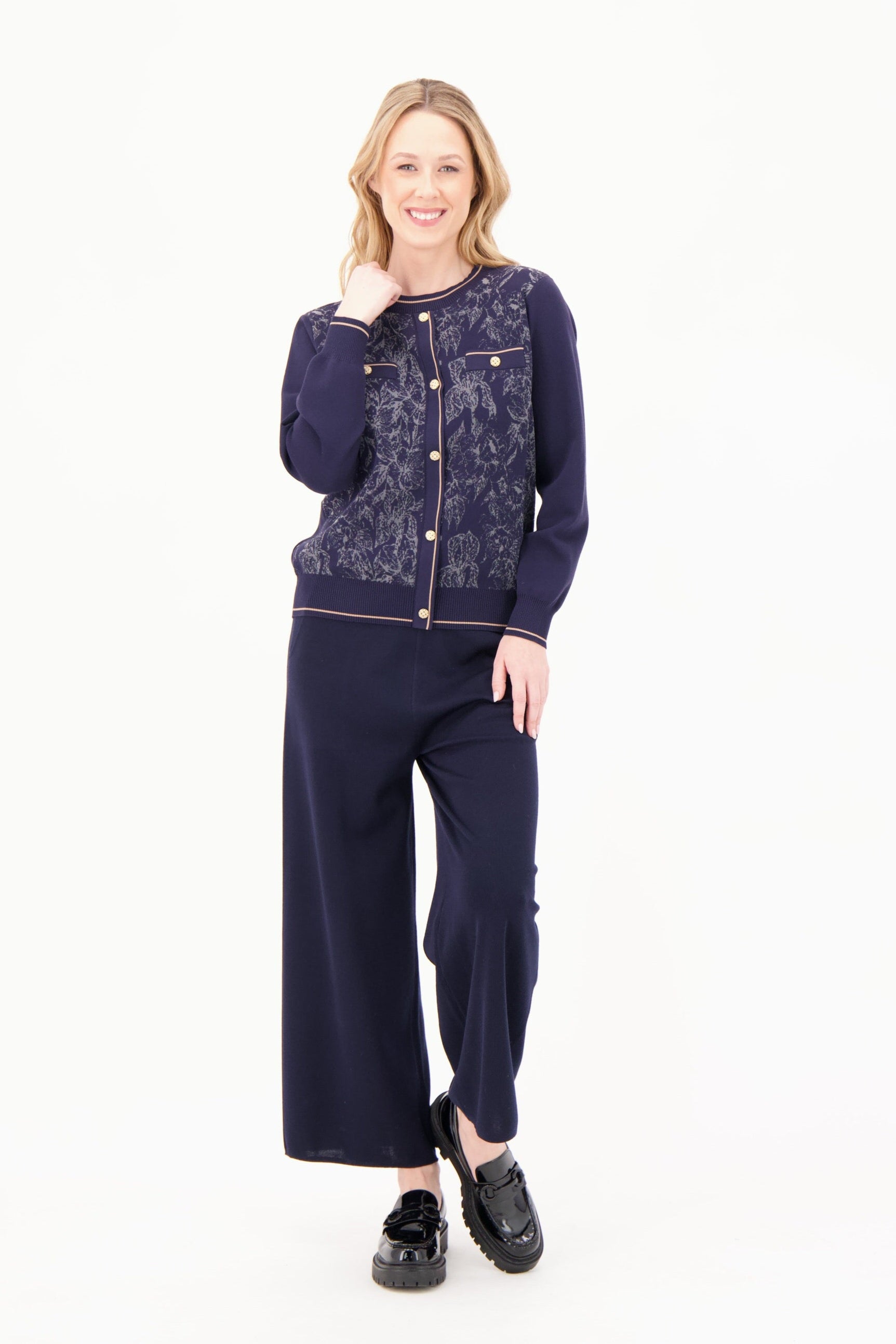 Leaf Intarsia Faux Button Up Knit Cardigan