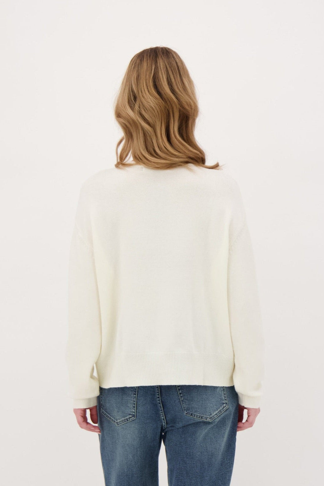 Floral Puff Appliques Sweater