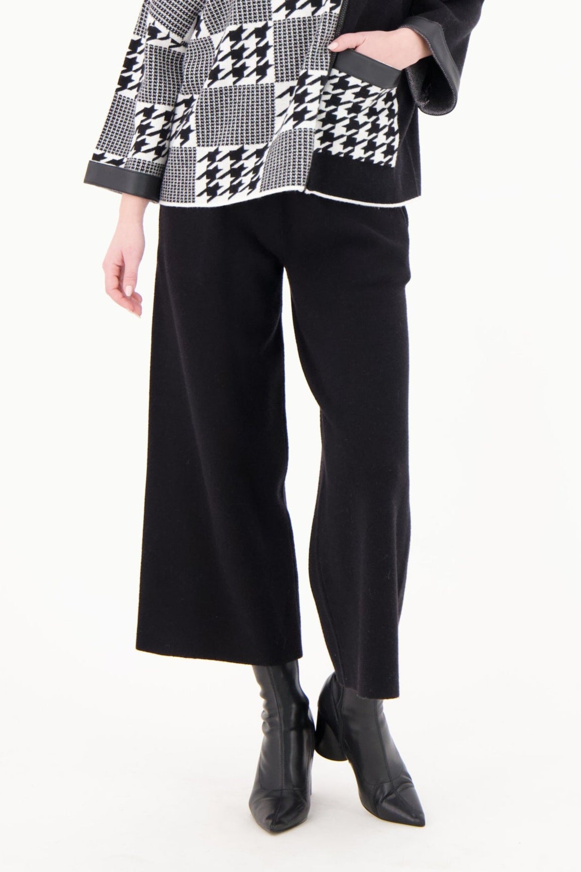 Wide Leg Sweater Knit Crop Pant
