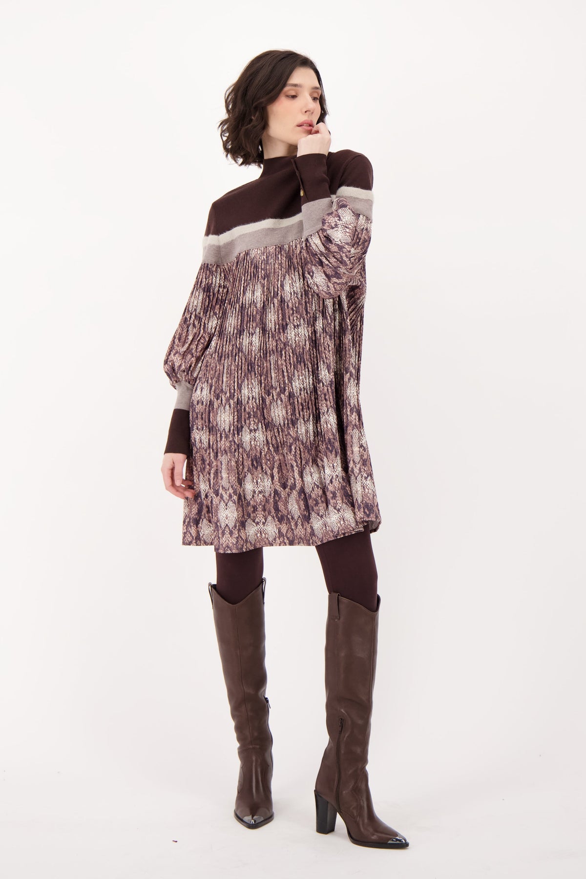 Snake Print Sweater/Pleated Dress
