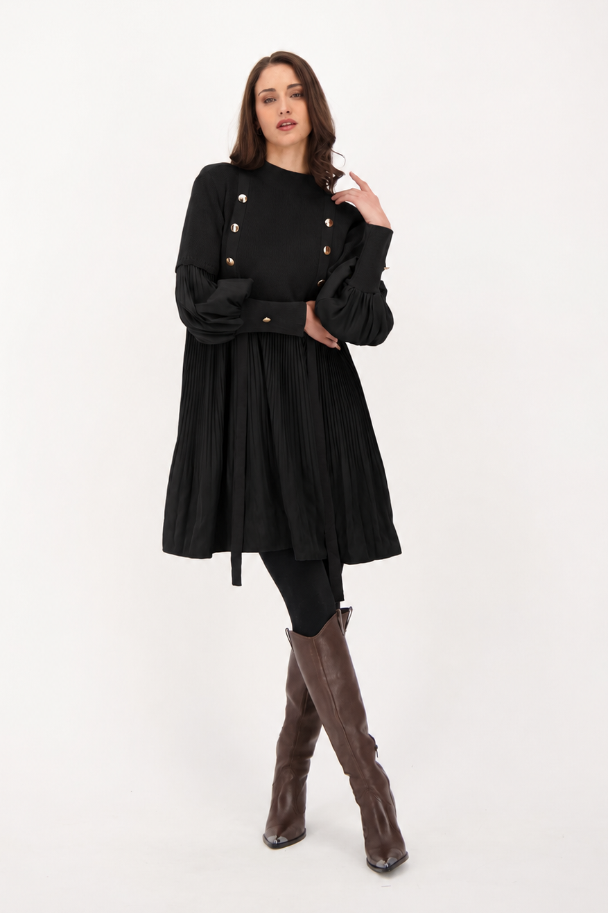 Button Detailed Sweater/Pleated Dress