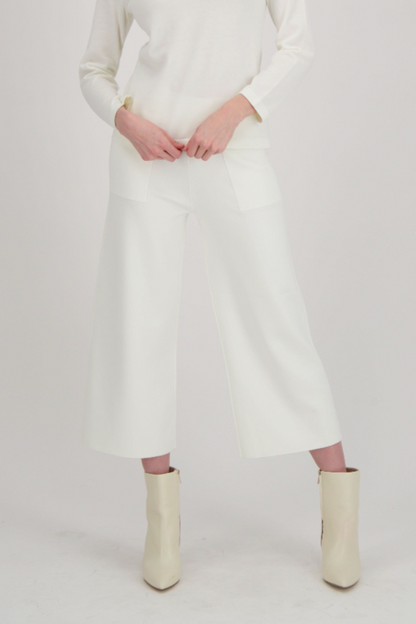 Wide Leg Patch Pocket Knit Pant