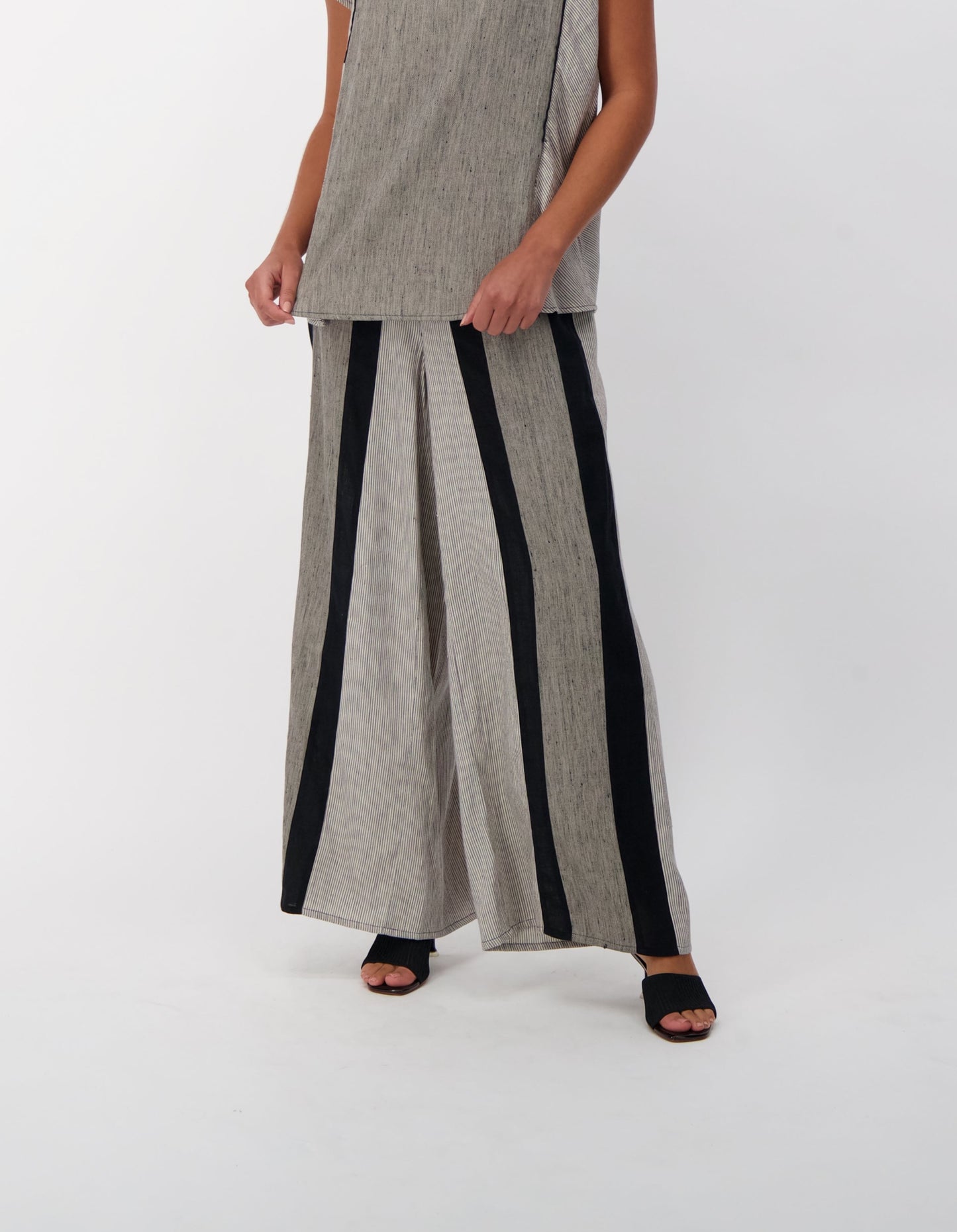 Linen Blend Wide Leg Pull On Pants – Inspired Style Group