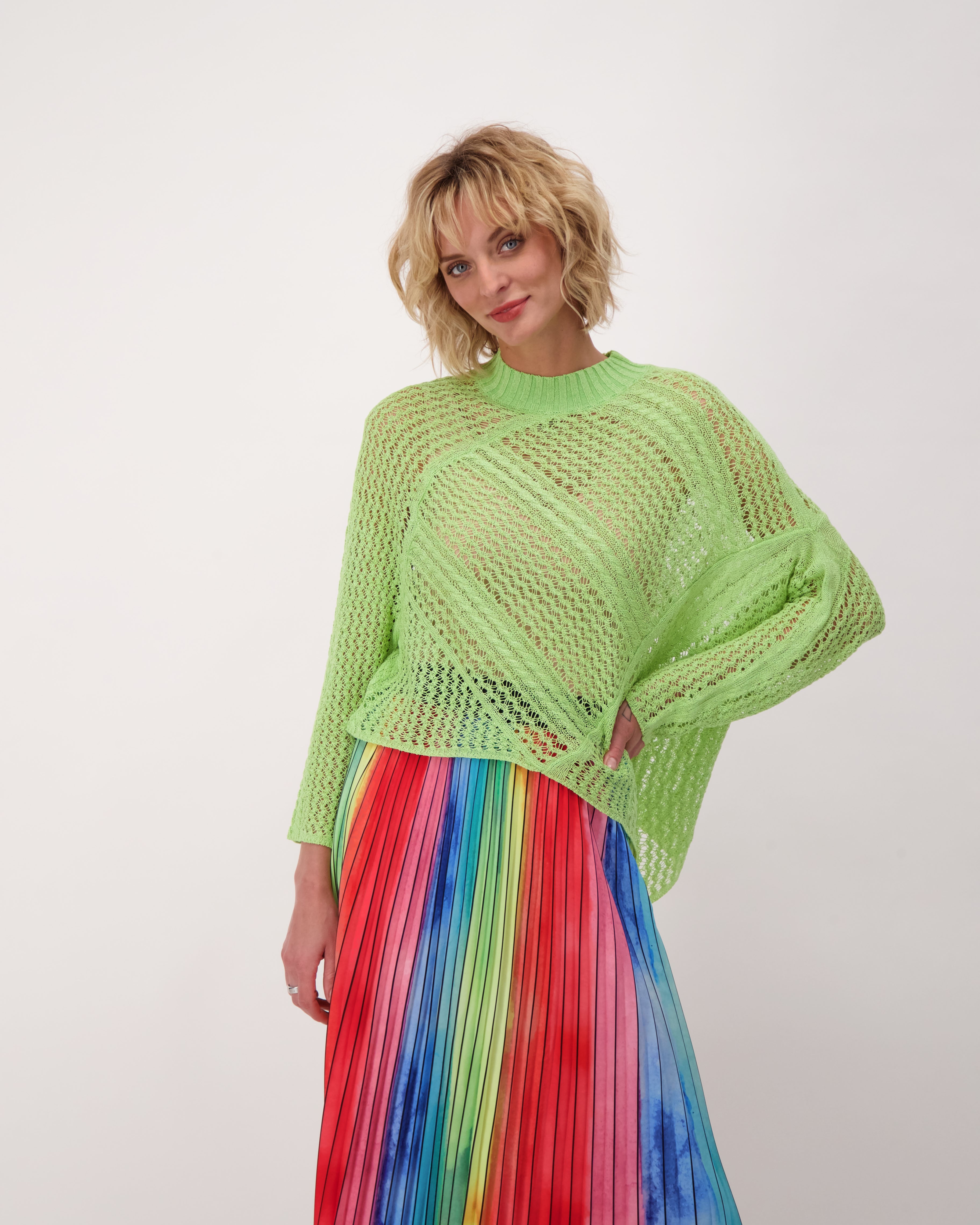 Crochet Asymetric Hem Knit Top