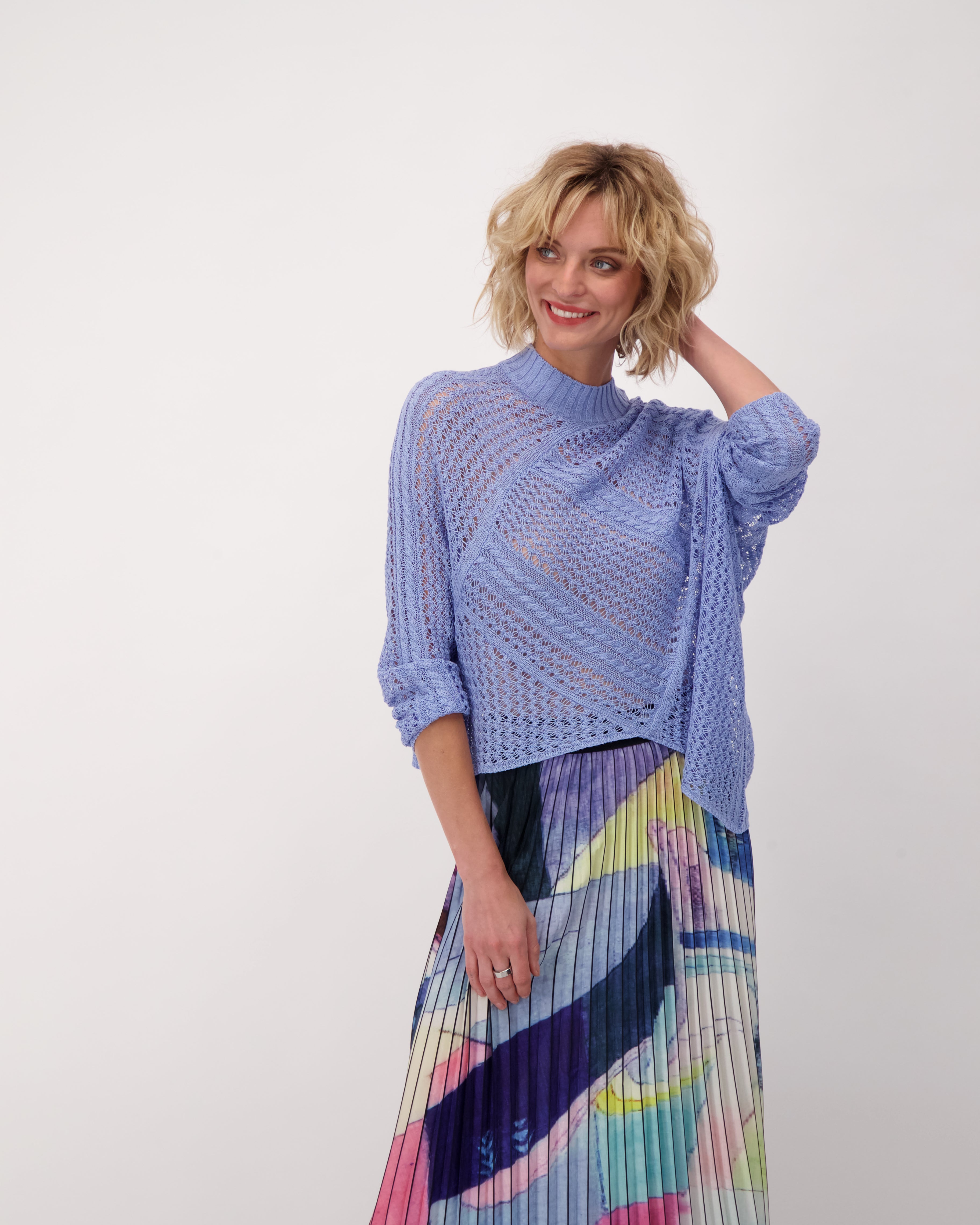 Crochet Asymetric Hem Knit Top