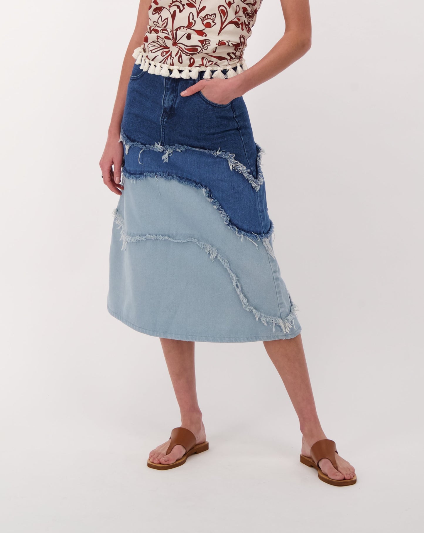 Fringe Effect Washed Denim Skirt