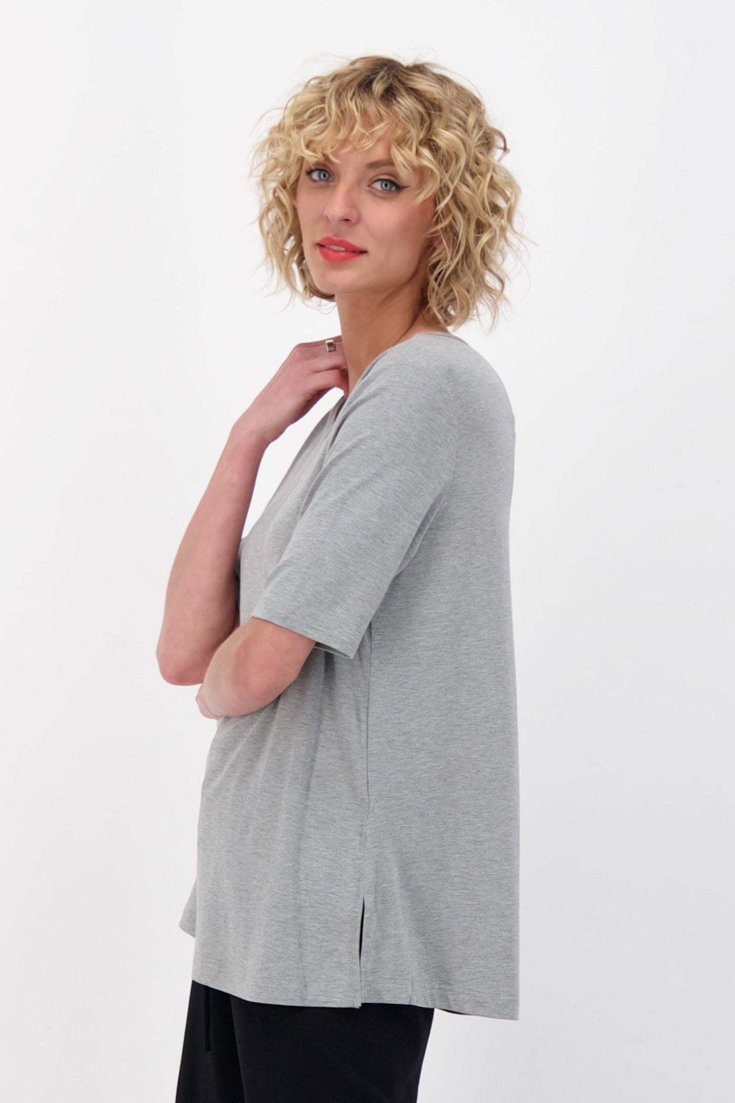spanner essentials vneck tunic
